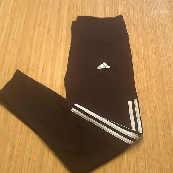 Adidas legging - Picture 1 of 3